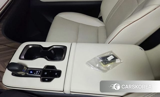 Lexus LM Second Generation 2025 Черный из Кореи, фото 4