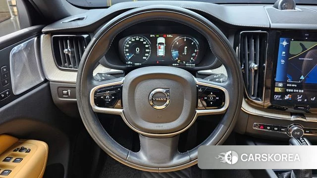 Volvo XC60 second Generation 2019 Белый из Кореи, фото 4