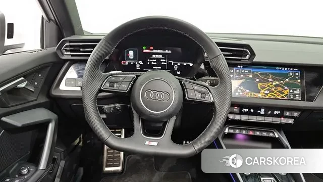 Audi A3 (8Y) 2025 Белый из Кореи, фото 4