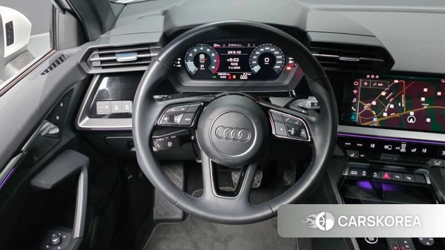 Audi A3 (8Y) 2023 Белый из Кореи, фото 4