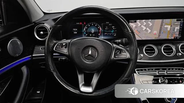 Mercedes-Benz E-Class W213 2018 Черный из Кореи, фото 4