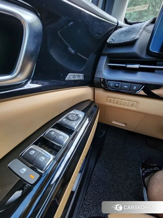 Kia Carnival 4th generation 2023 Белый из Кореи, фото 4