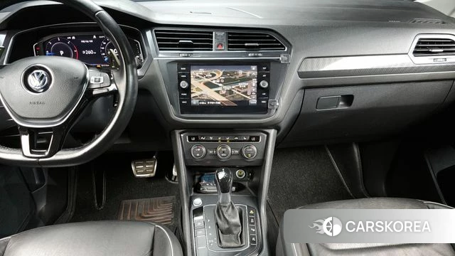 Volkswagen Tiguan Allspace 2020 Серый из Кореи, фото 4