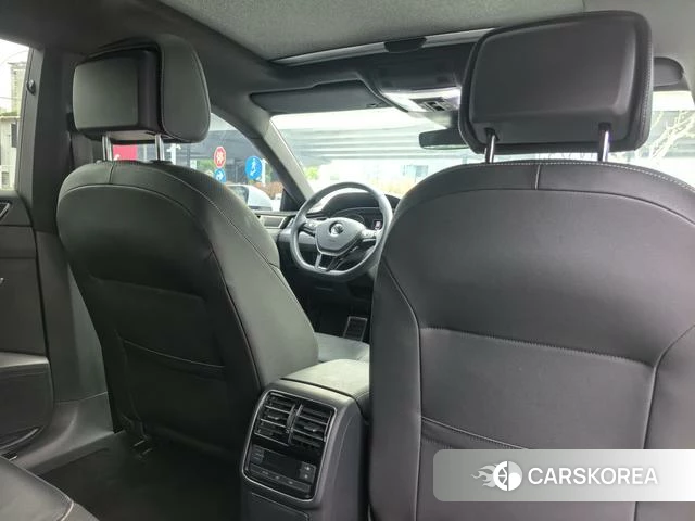 Volkswagen CC 2019 Белый из Китая, фото 4
