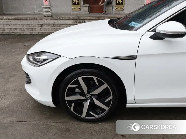 Volkswagen Lingdu 2024 Белый из Китая, фото 4