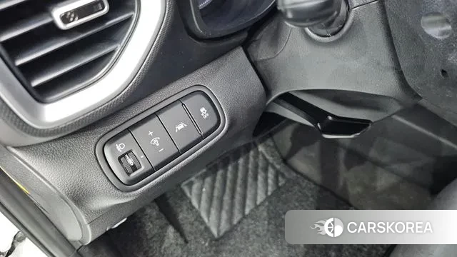 Hyundai Venue 2019 Белый из Кореи, фото 4