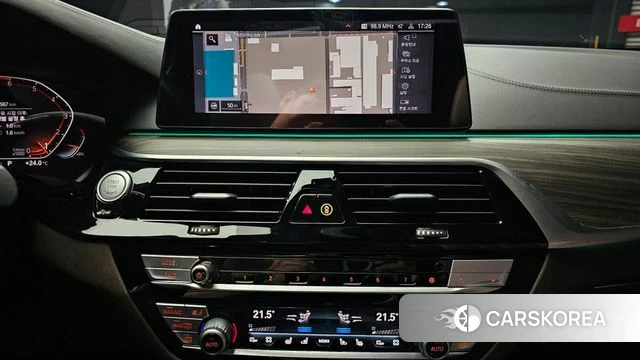 BMW 5 Series (G30) 2020 Белый из Кореи, фото 4