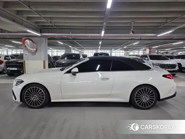 Mercedes-Benz CLE-Class C236 2025 Белый из Кореи, фото 4