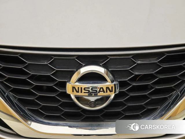 Nissan Xuan Yi 2024 Темно-серый из Китая, фото 4