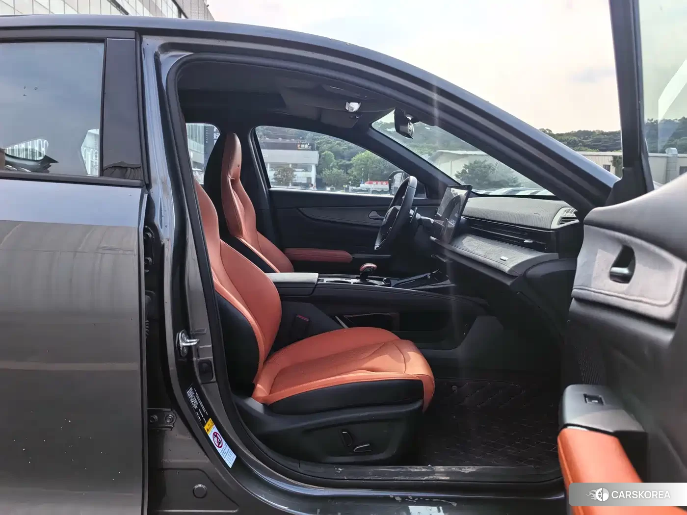 Chang'an Changan UNI-V 2025 Silver/gray из Китая, фото 4