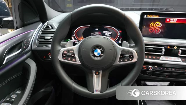 BMW X4 (G02) 2025 Черный из Кореи, фото 4