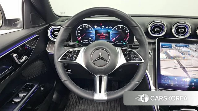Mercedes-Benz C-Class W205 2022 Белый из Кореи, фото 4