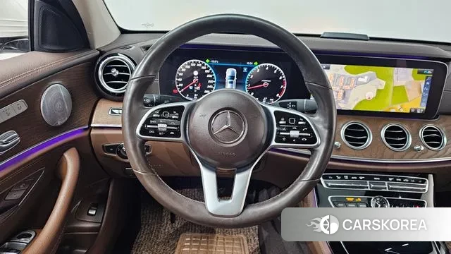Mercedes-Benz E-Class W213 2020 Белый из Кореи, фото 4