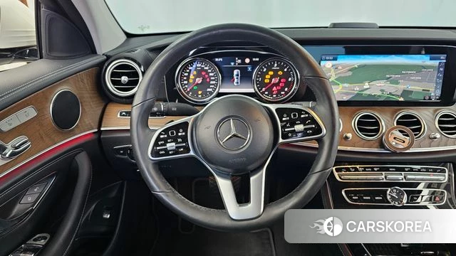 Mercedes-Benz E-Class W213 2019 Белый из Кореи, фото 4