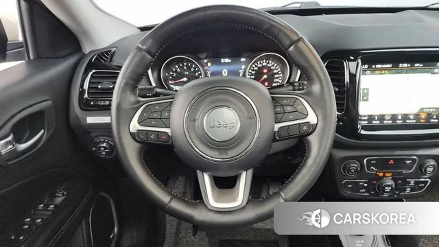 Jeep Compass 2nd Generation 2019 Белый из Кореи, фото 4