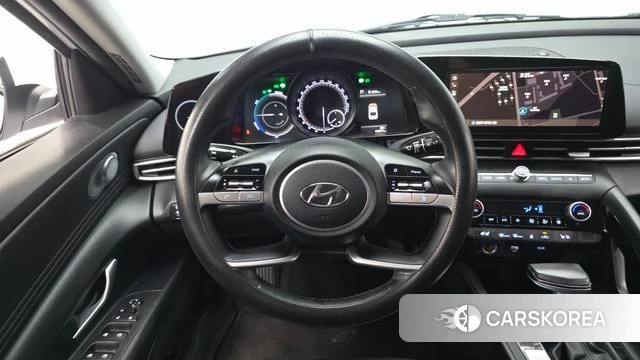 Hyundai Avante Hybrid (CN7) 2022 Белый из Кореи, фото 4