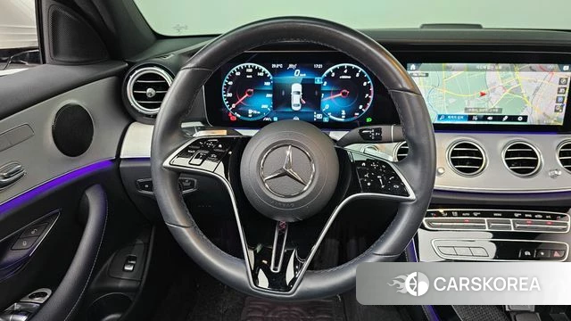 Mercedes-Benz E-Class W213 2021 Белый из Кореи, фото 4