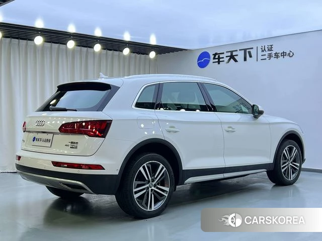 Audi Q5L 2021 Белый из Китая, фото 4