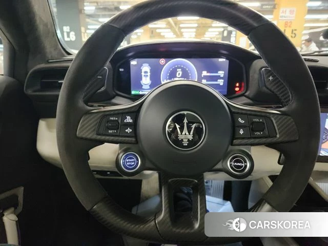 Maserati MC20 2023 Белый из Кореи, фото 4