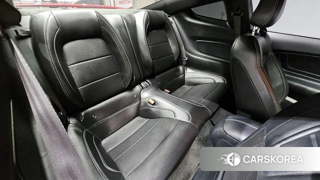 Ford Mustang 2018 Красный из Кореи, фото 4