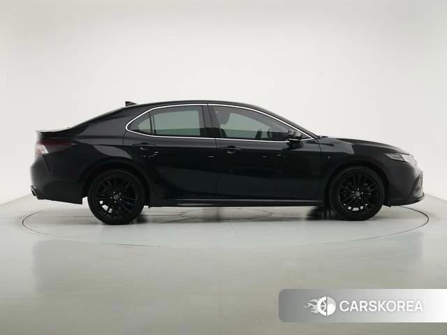 Toyota Camry 2023 Черный из Китая, фото 4