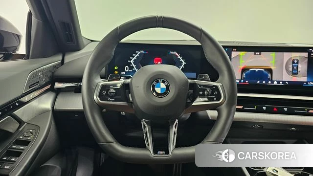 BMW 5 Series (G60) 2024 Черный из Кореи, фото 4