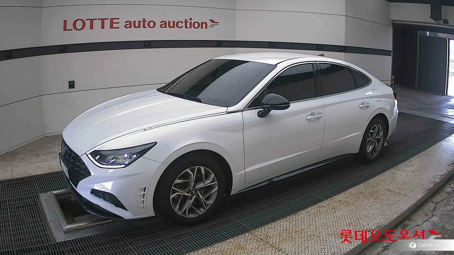 Hyundai Sonata 2022 Serenity White Pearl (Optional addition) из Кореи, фото 4