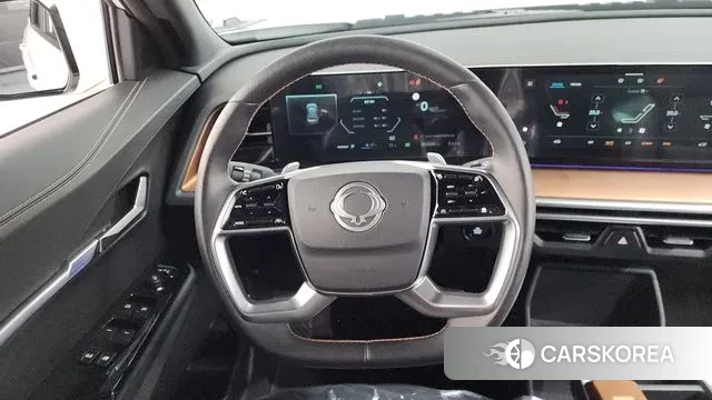 Ssangyong Torres EVX 2023 Белый из Кореи, фото 4