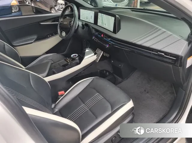 Kia EV6 2022 Белый из Кореи, фото 4