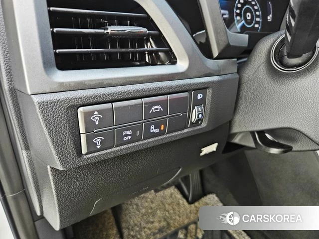 Ssangyong Beautiful Korando 2021 Белый из Кореи, фото 4