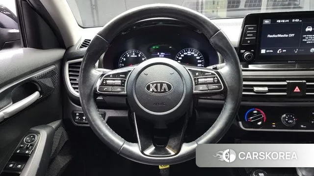 Kia Seltos 2020 Черный из Кореи, фото 4