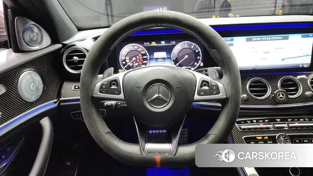 Mercedes-Benz E-Class W213 2018 Белый из Кореи, фото 4