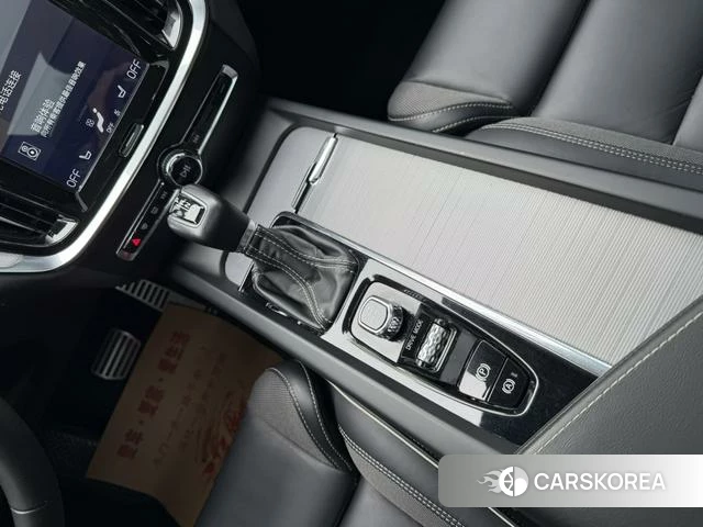 Volvo S60 2020 Белый из Китая, фото 4