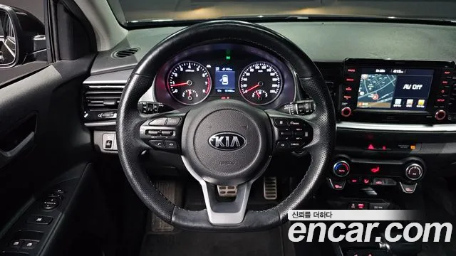 Kia Stonic id 2558746 из Кореи 4