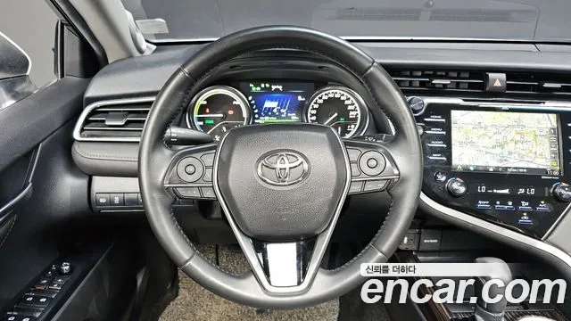 Toyota Camry (XV70) id 2913085 из Кореи 4