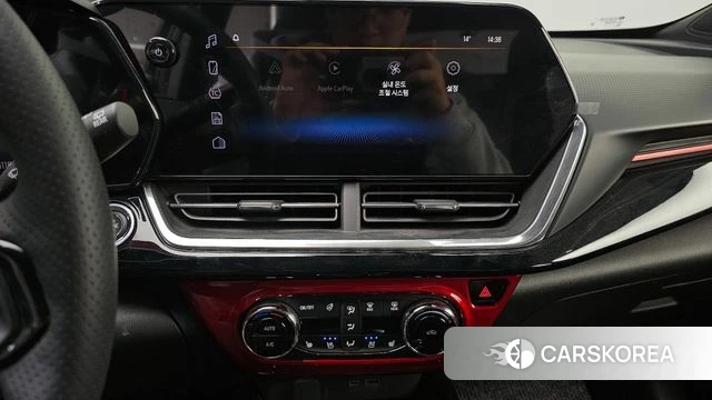 Chevrolet (GM Daewoo) Trax Crossover 2023 Черный из Кореи, фото 4