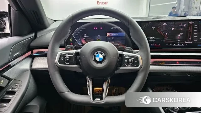 BMW 5 Series (G60) 2025 Серебряный из Кореи, фото 4