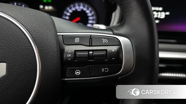 Kia K5 3rd generation 2023 Белый из Кореи, фото 4