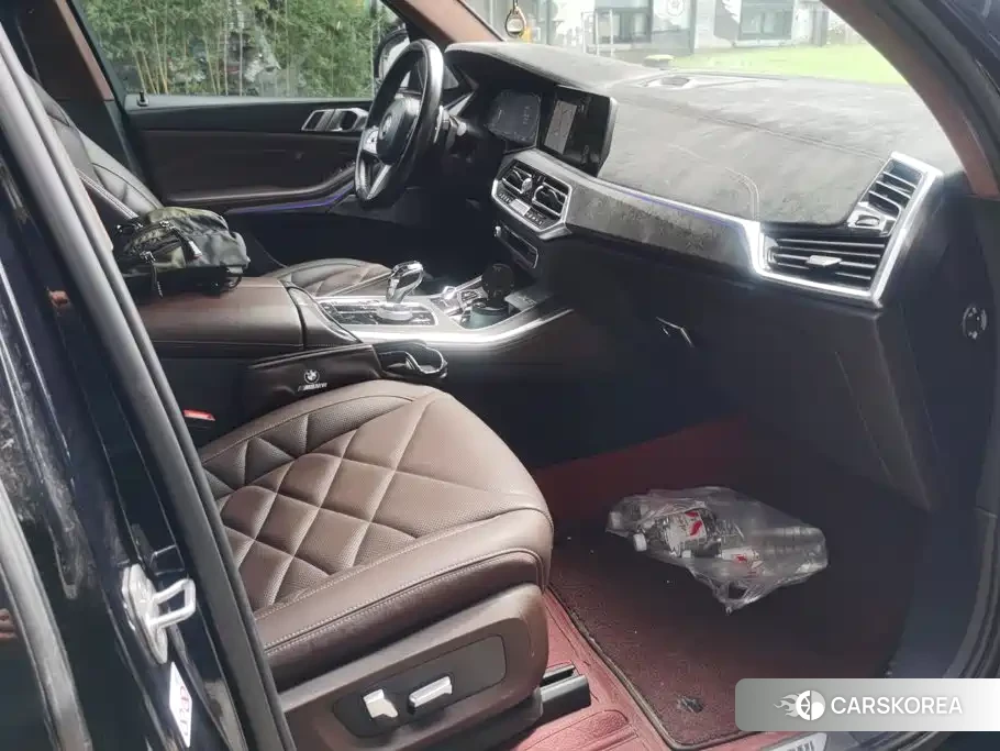 BMW X5 2022 Черный из Китая, фото 4