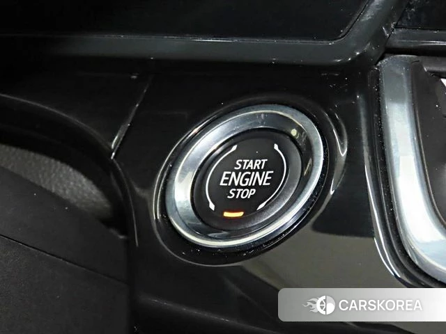 Chevrolet (GM Daewoo) Trax Crossover 2024 Белый из Кореи, фото 4