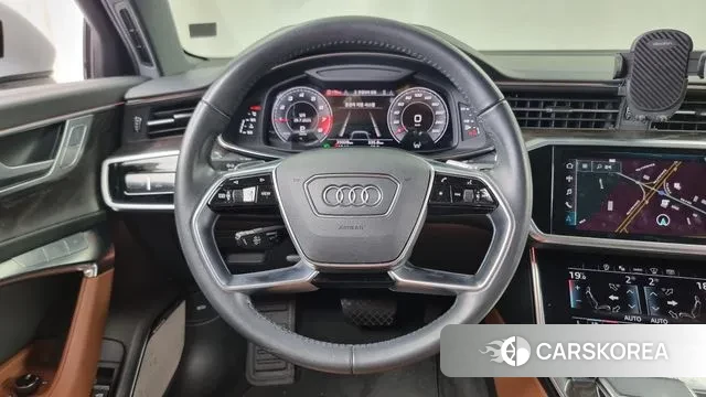 Audi A6 (C8) 2021 Белый из Кореи, фото 4