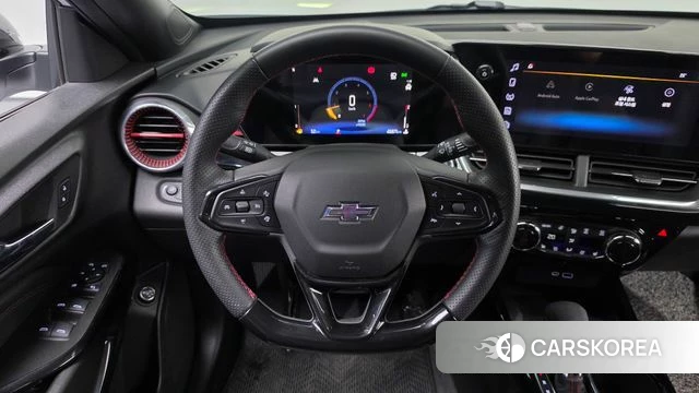 Chevrolet (GM Daewoo) Trax Crossover 2023 Белый из Кореи, фото 4
