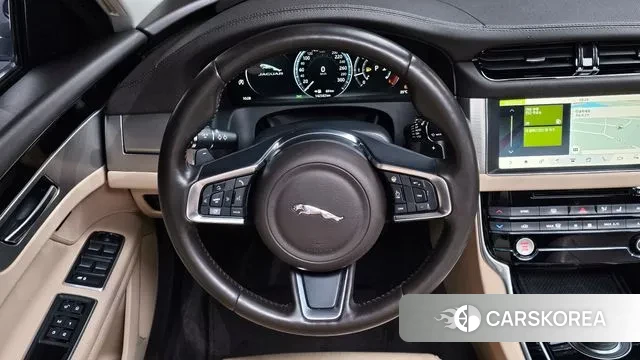 Jaguar XF (X260) 2018 Белый из Кореи, фото 4
