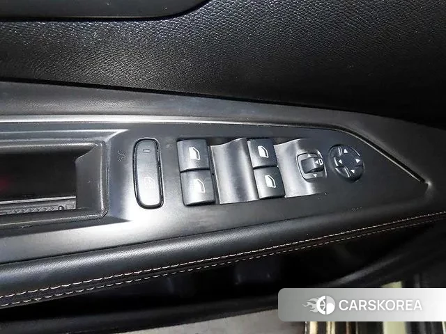 Peugeot 5008 second generation 2018 Коричневый двухцветный из Кореи, фото 4