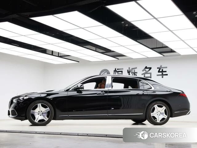 Mercedes-Benz Maybach S-class 2023 Черный из Китая, фото 4