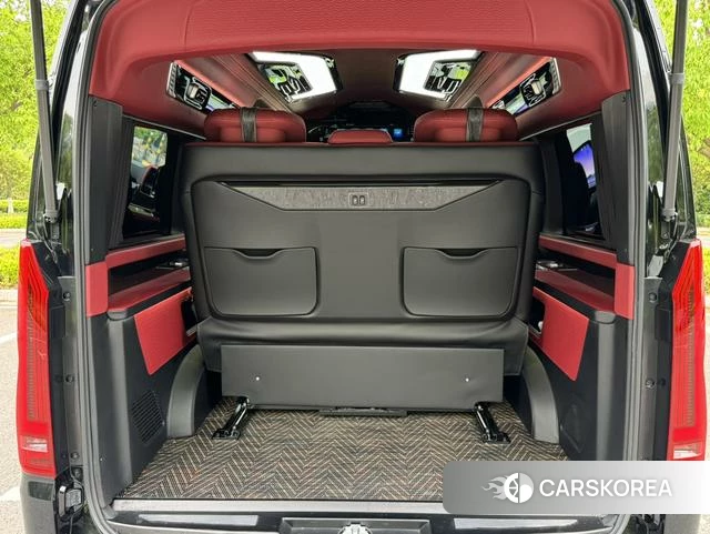 Toyota Hiace 2025 Черный из Китая, фото 4