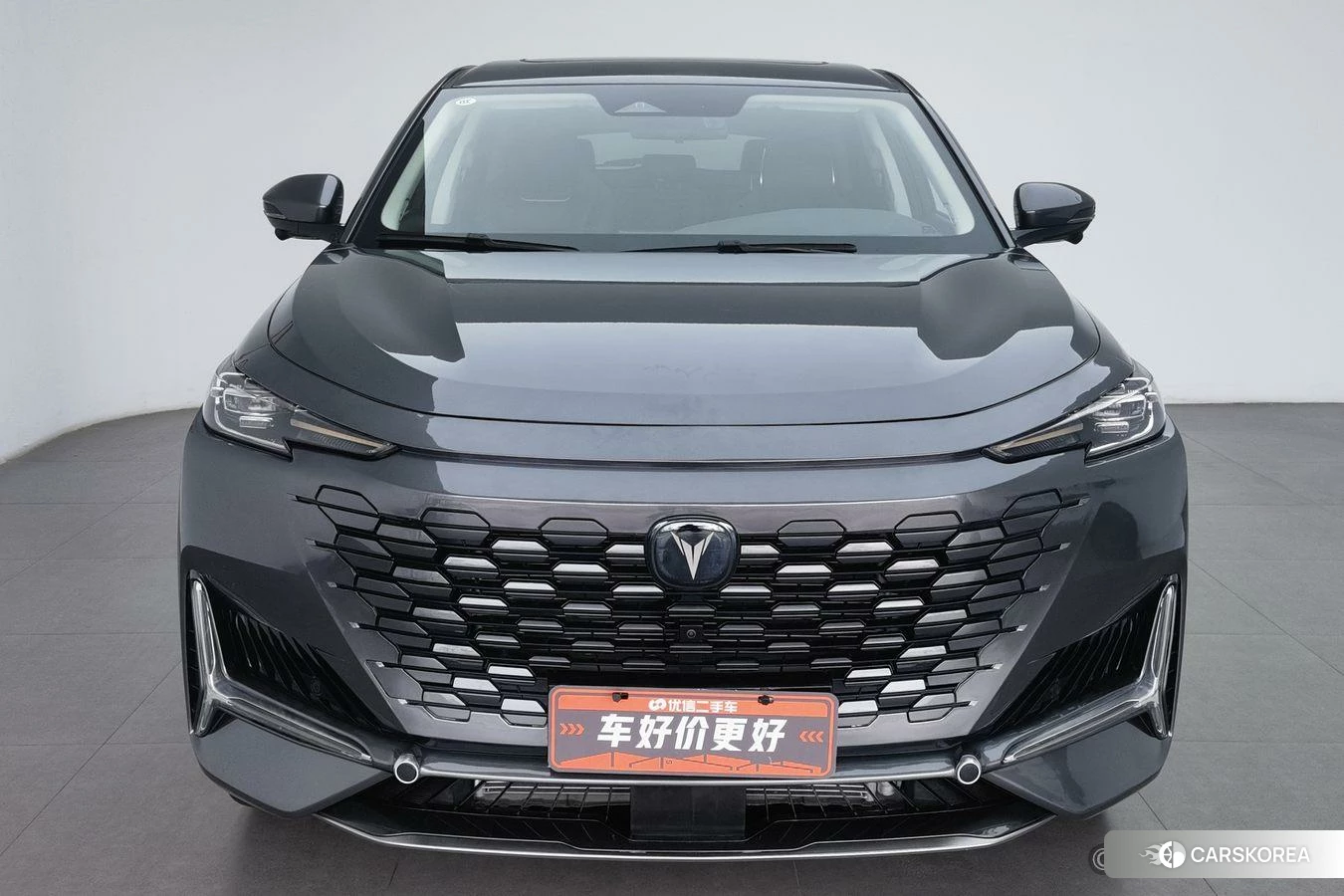 Chang'an UNI-K 2021 Темно-серый из Китая, фото 4