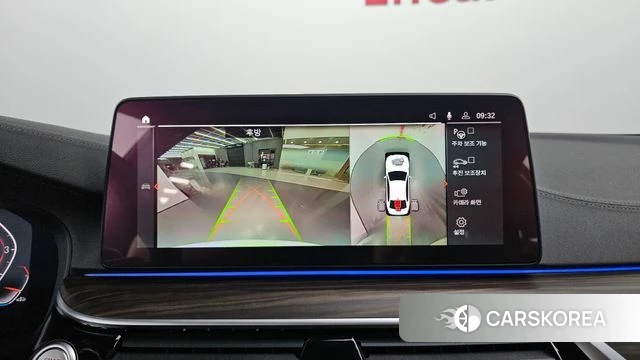 BMW 5 Series (G30) 2021 Белый из Кореи, фото 4