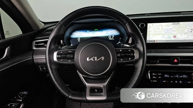 Kia K5 3rd generation 2023 Серый из Кореи, фото 4