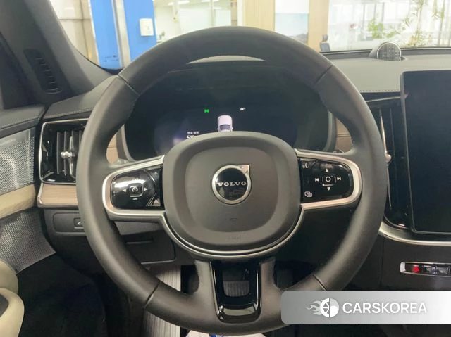 Volvo XC90 second Generation 2026 Песочный из Кореи, фото 4